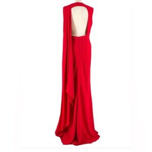 Alexander McQueen red gown. NWT. Size 46
